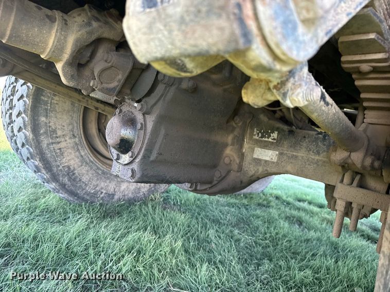 image for item DY3300 1999 Kenworth T600 grain truck