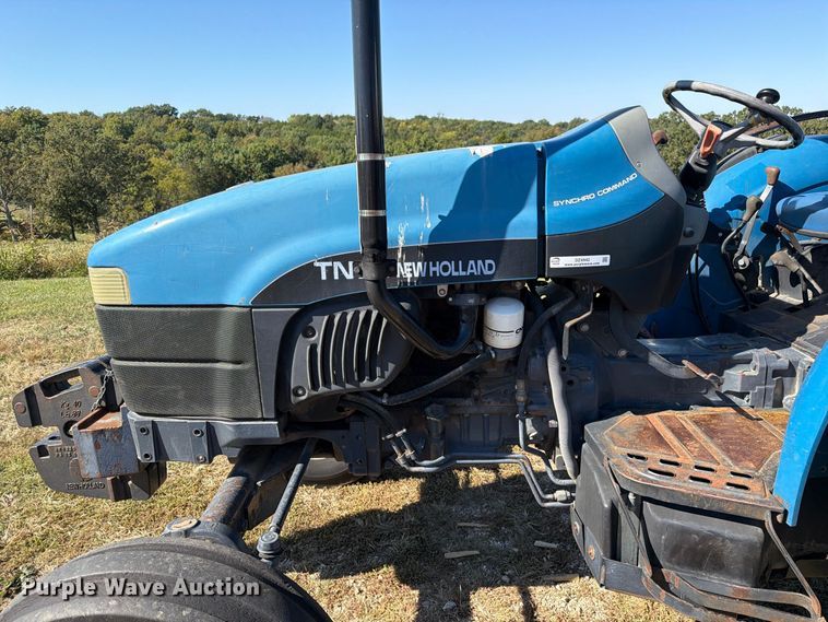 image for item DZ4942 2000 New Holland TN75 tractor