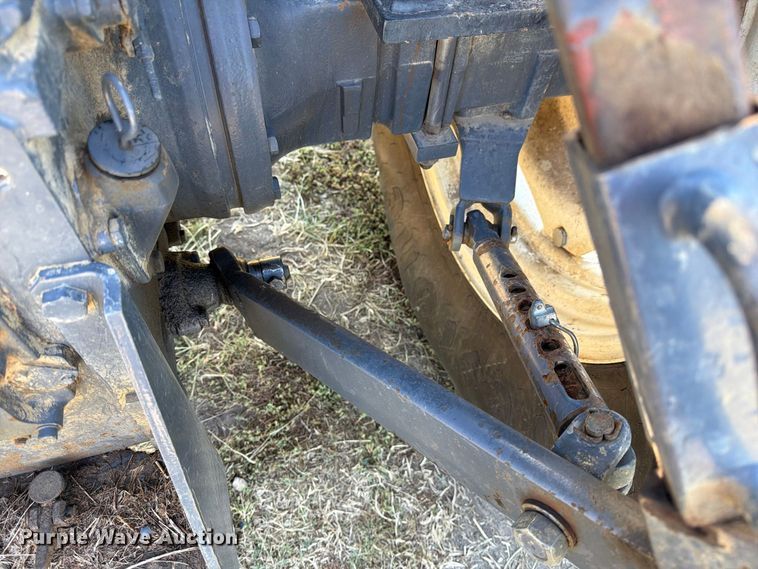 image for item DZ4942 2000 New Holland TN75 tractor