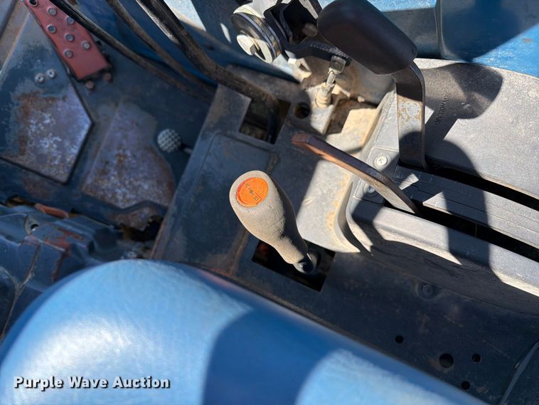 image for item DZ4942 2000 New Holland TN75 tractor