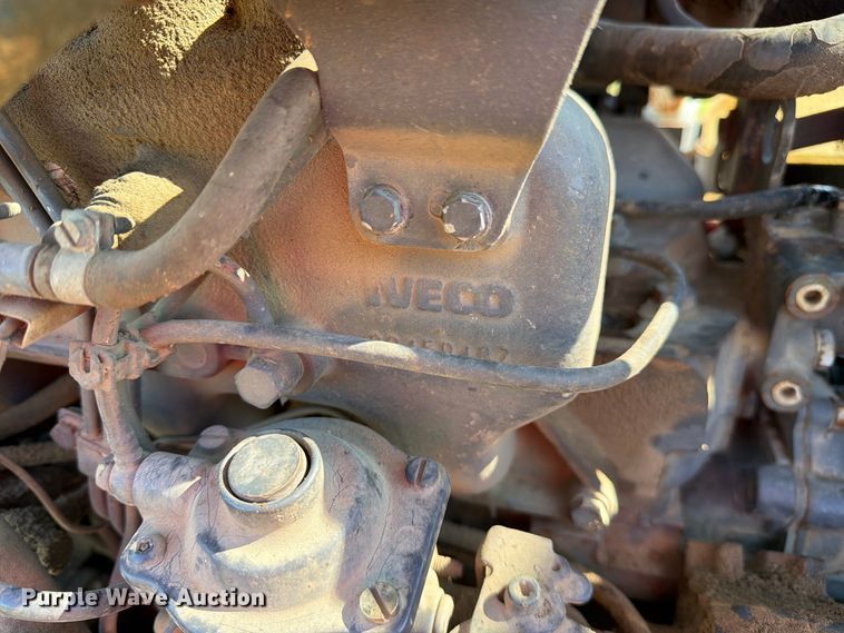 image for item DZ4942 2000 New Holland TN75 tractor
