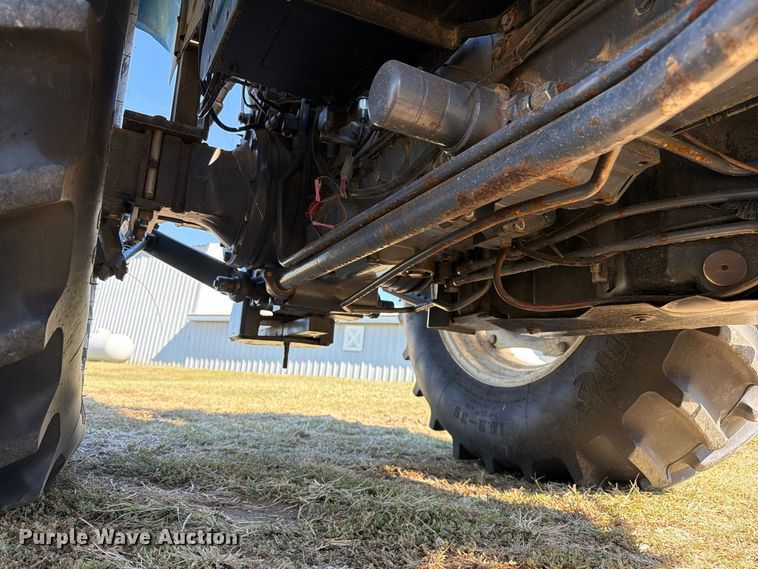image for item DZ4942 2000 New Holland TN75 tractor