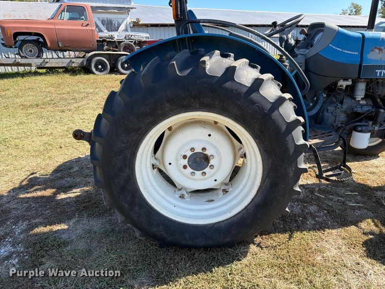image for item DZ4942 2000 New Holland TN75 tractor