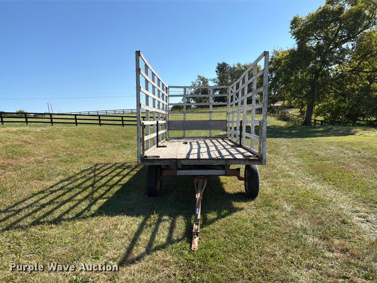 image for item DZ4943 Hay wagon