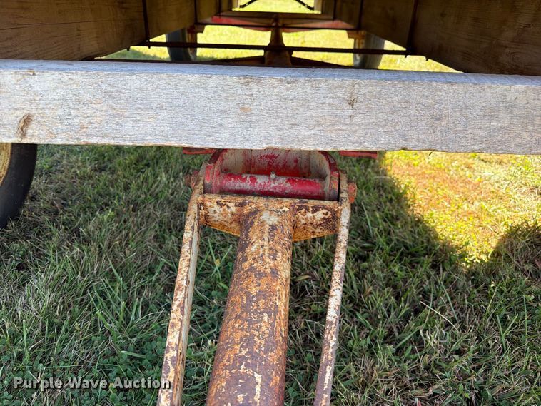 image for item DZ4943 Hay wagon