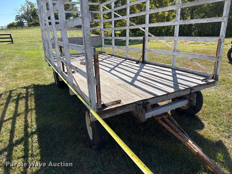 image for item DZ4943 Hay wagon