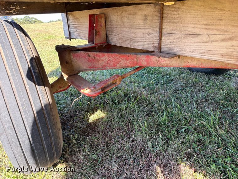 image for item DZ4943 Hay wagon