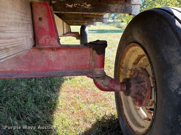 image for item DZ4943 Hay wagon