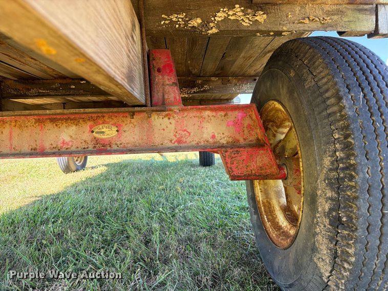 image for item DZ4943 Hay wagon