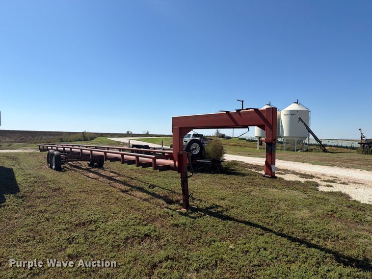 image for item EI7791 Hay bale trailer