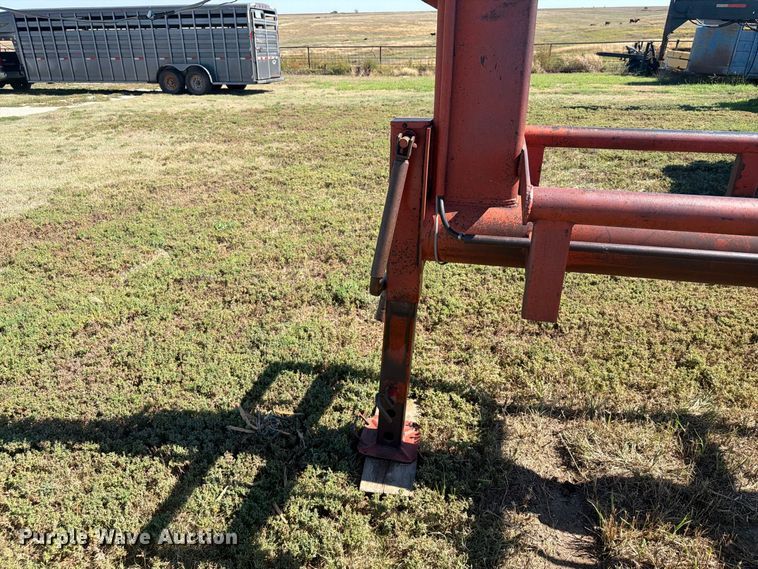 image for item EI7791 Hay bale trailer