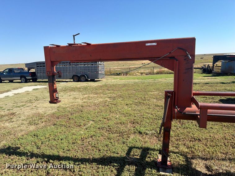 image for item EI7791 Hay bale trailer