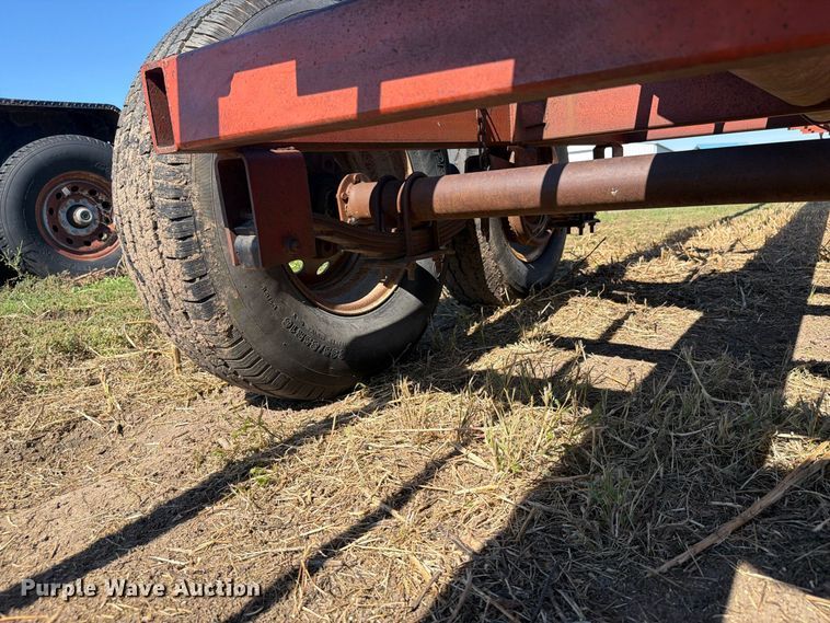 image for item EI7791 Hay bale trailer