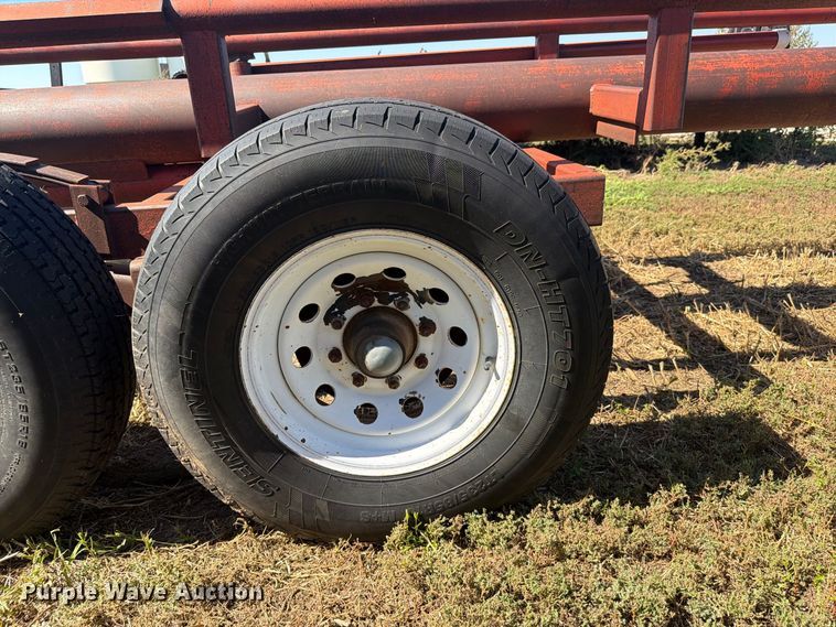 image for item EI7791 Hay bale trailer