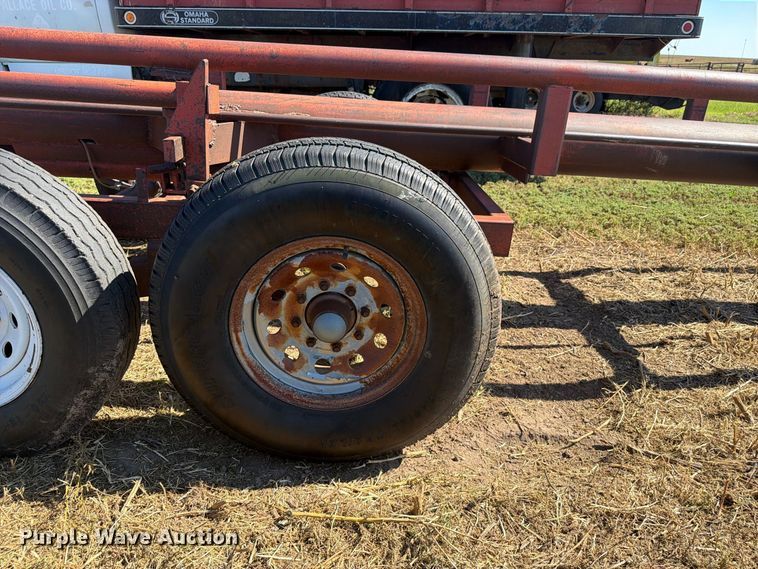 image for item EI7791 Hay bale trailer