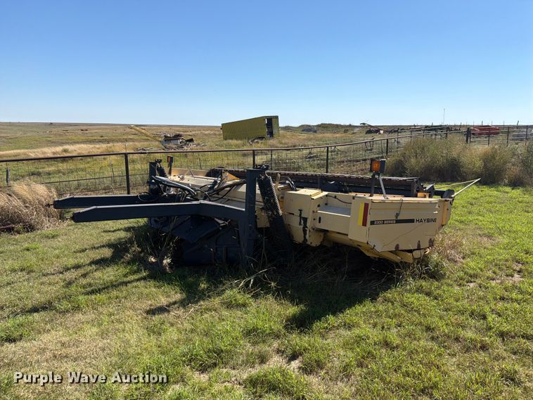 image for item EI7793 New Holland Haybine 2300 windrower