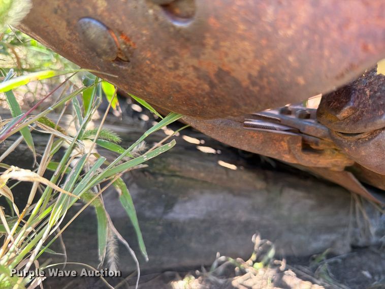 image for item EI7793 New Holland Haybine 2300 windrower