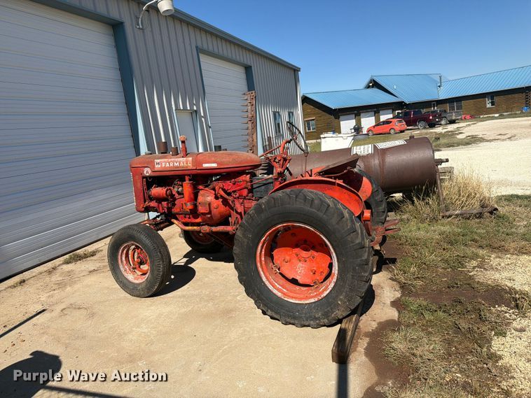 image for item EI7794 1952 Farmall Super A tractor