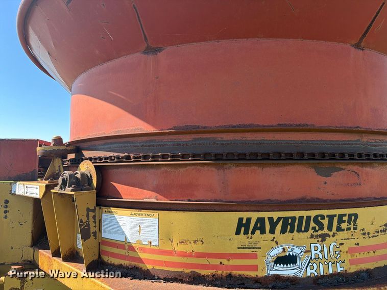 image for item EI7795 Haybuster H-1100 bale processor