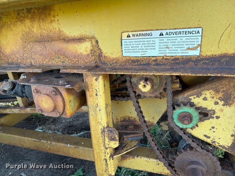 image for item EI7795 Haybuster H-1100 bale processor