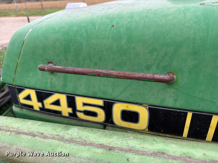 image for item EI7798 1985 John Deere 4450 tractor
