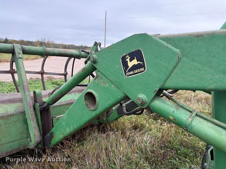 image for item EI7798 1985 John Deere 4450 tractor