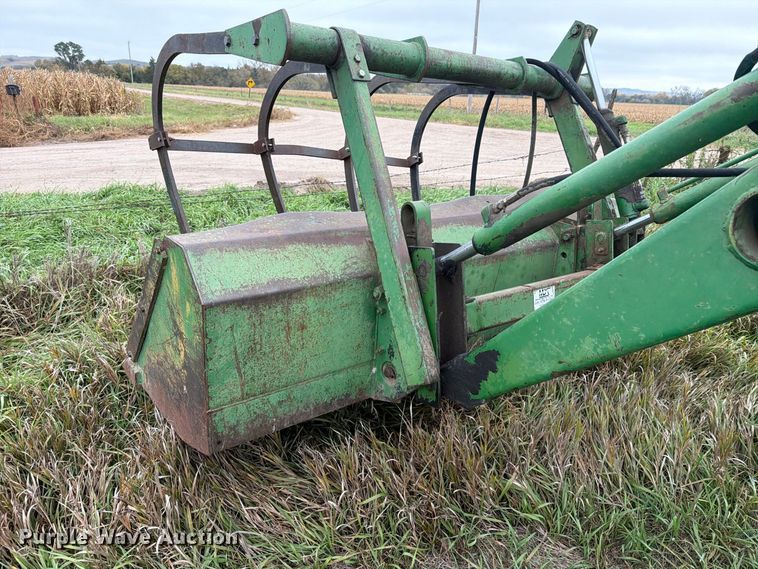 image for item EI7798 1985 John Deere 4450 tractor