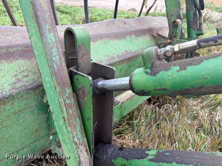 image for item EI7798 1985 John Deere 4450 tractor