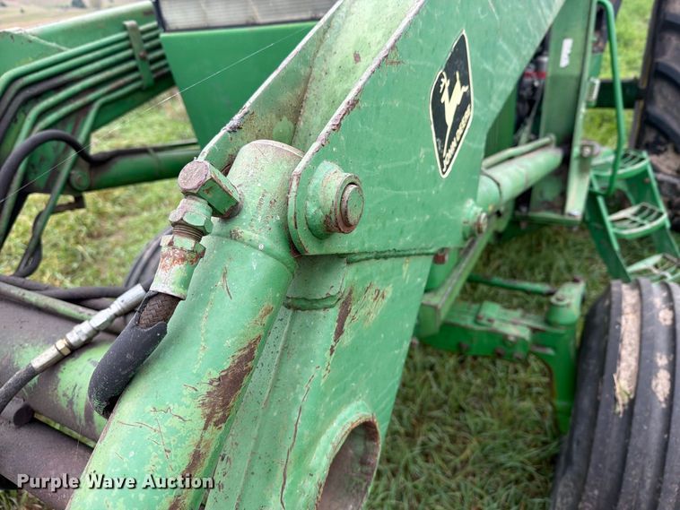 image for item EI7798 1985 John Deere 4450 tractor