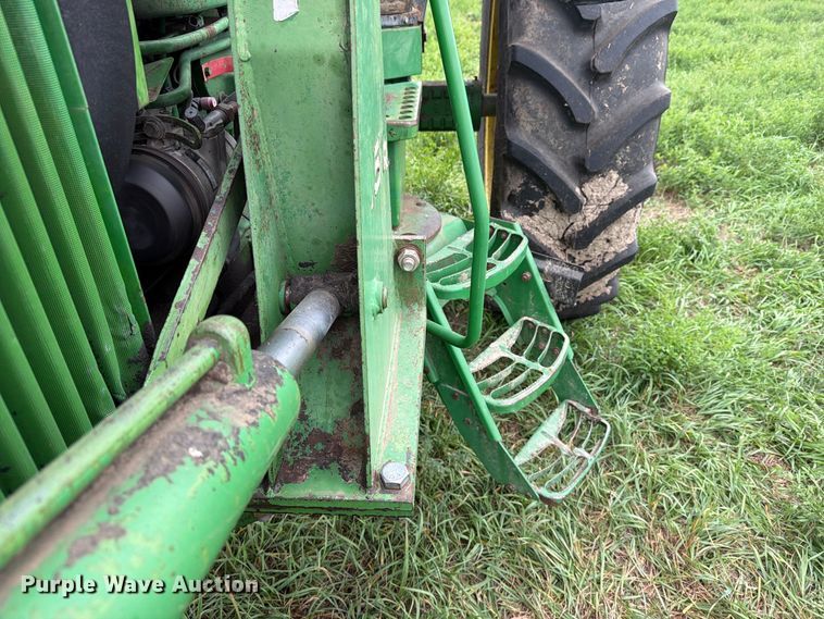 image for item EI7798 1985 John Deere 4450 tractor