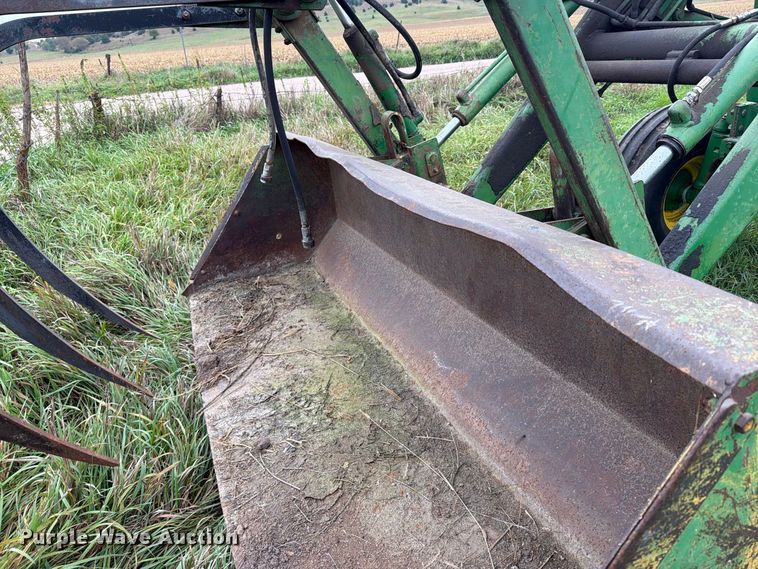 image for item EI7798 1985 John Deere 4450 tractor