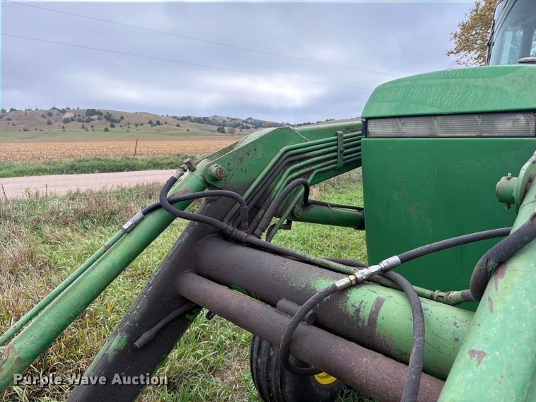 image for item EI7798 1985 John Deere 4450 tractor