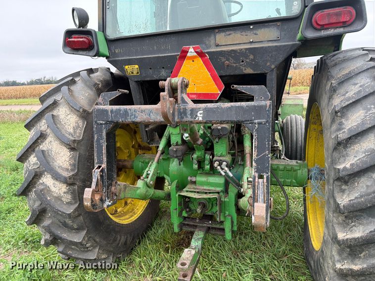 image for item EI7798 1985 John Deere 4450 tractor