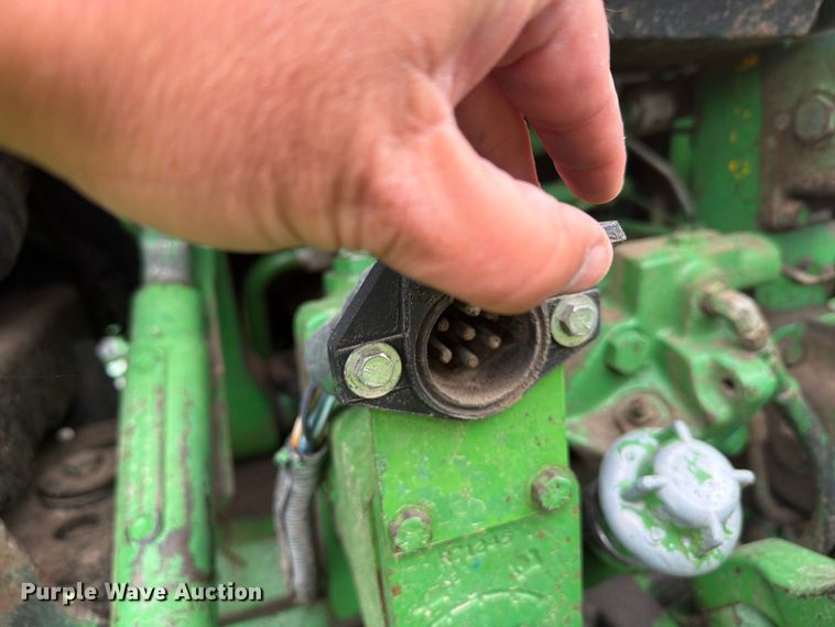 image for item EI7798 1985 John Deere 4450 tractor