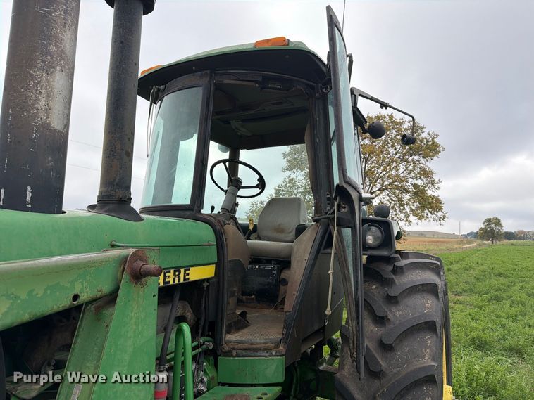 image for item EI7798 1985 John Deere 4450 tractor