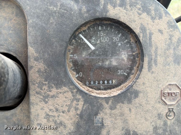 image for item EI7798 1985 John Deere 4450 tractor