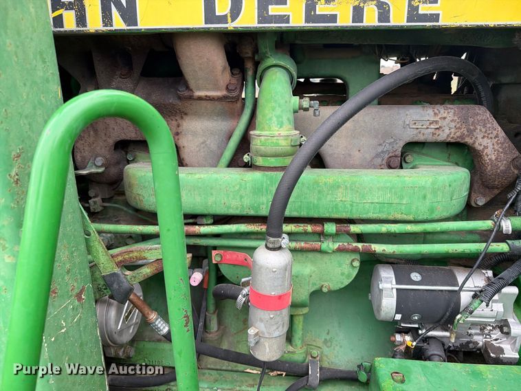 image for item EI7798 1985 John Deere 4450 tractor