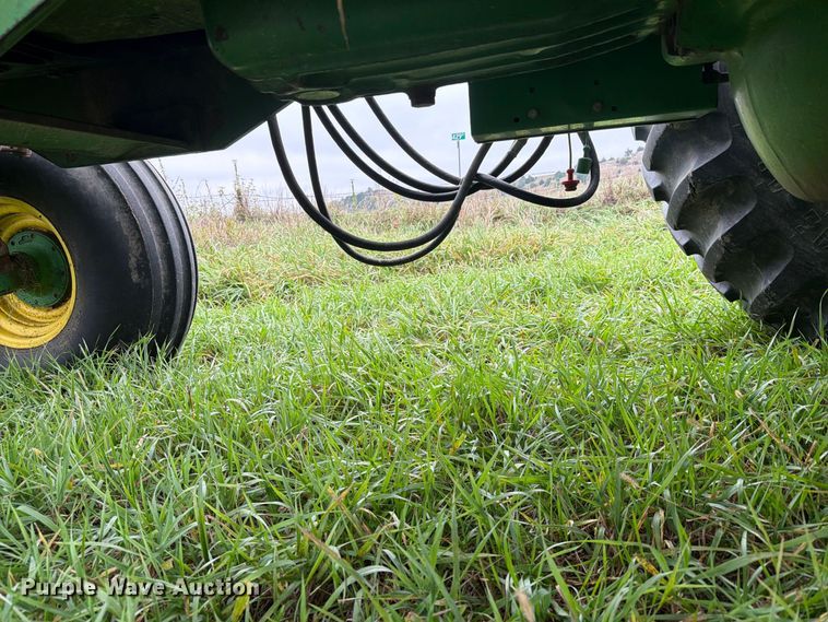 image for item EI7798 1985 John Deere 4450 tractor