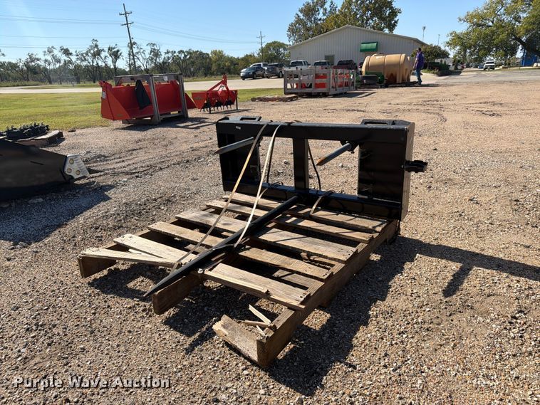 image for item EI7867 Land Pride BS10 skid steer bale spear