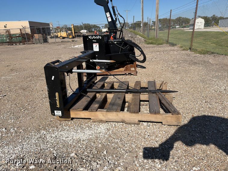 image for item EI7867 Land Pride BS10 skid steer bale spear