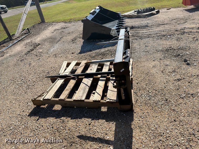 image for item EI7867 Land Pride BS10 skid steer bale spear