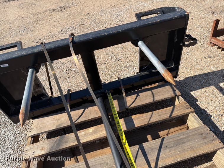 image for item EI7867 Land Pride BS10 skid steer bale spear