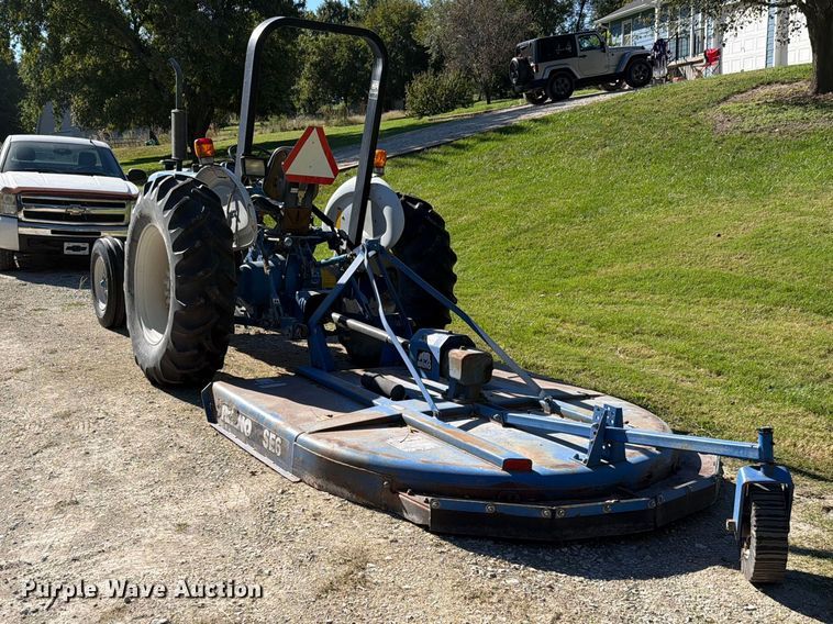 image for item EL0995 1993 Ford 3930 tractor