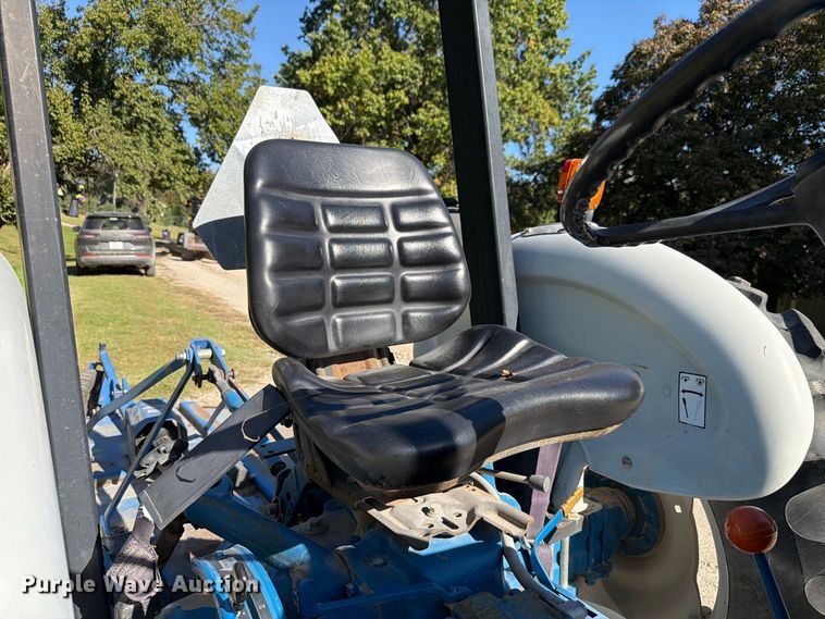 image for item EL0995 1993 Ford 3930 tractor