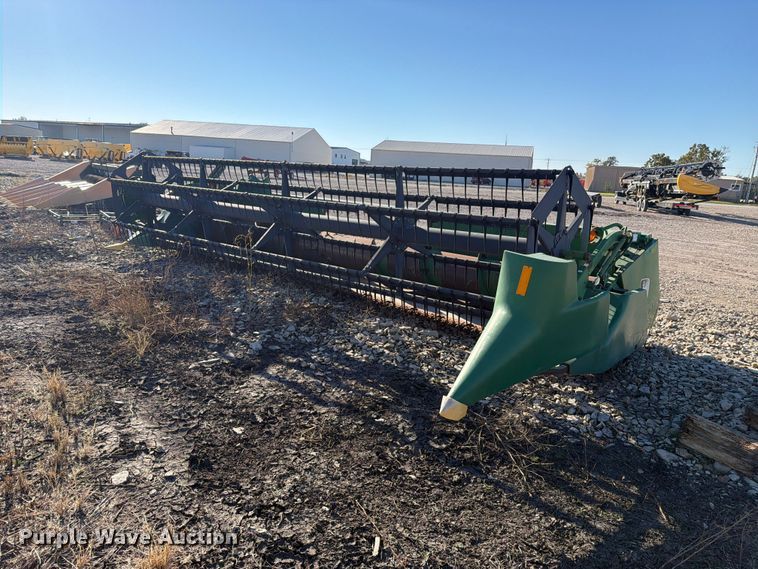 image for item EL1087 John Deere 920 flex head