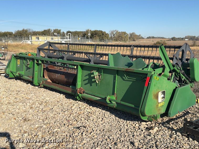 image for item EL1087 John Deere 920 flex head
