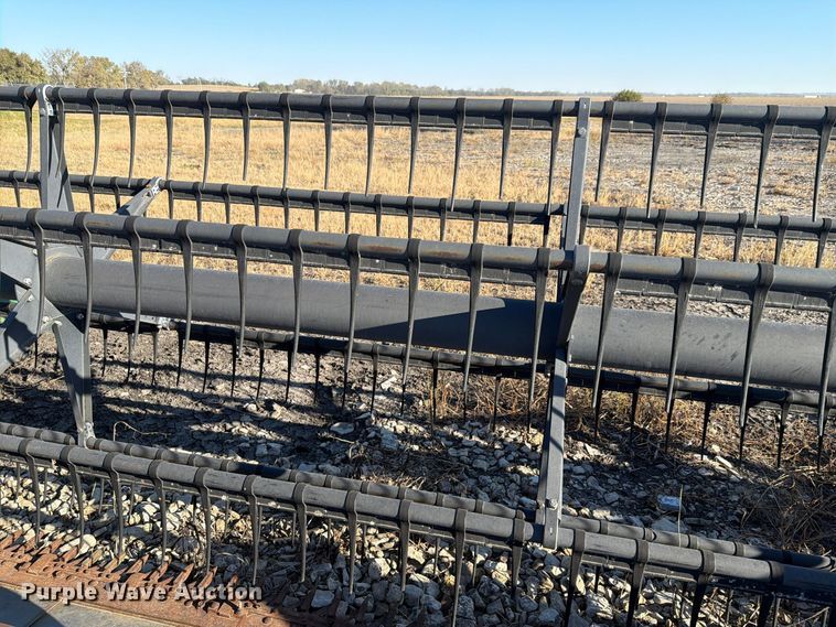image for item EL1087 John Deere 920 flex head
