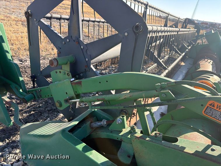 image for item EL1087 John Deere 920 flex head