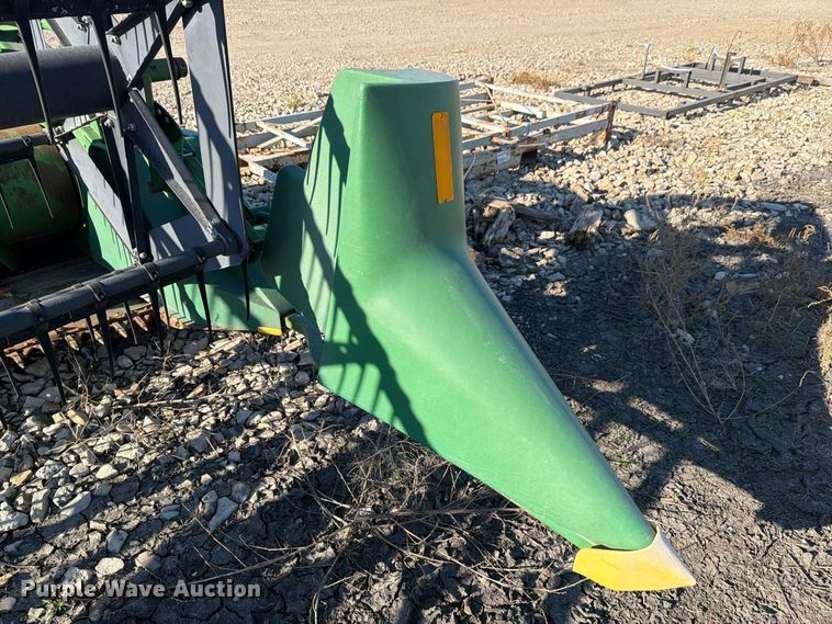 image for item EL1087 John Deere 920 flex head