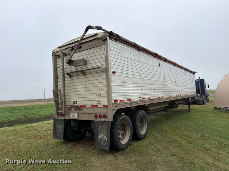 image for item EP7947 2014 Timpte Super Hopper grain trailer